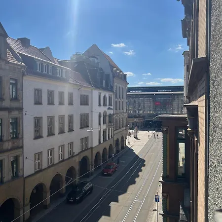 2 Am Bahnhof Apartment Erfurt
