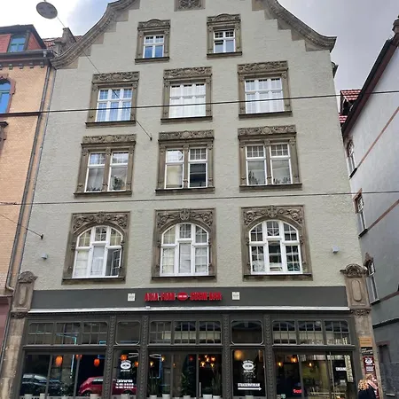 2 Am Bahnhof * Erfurt